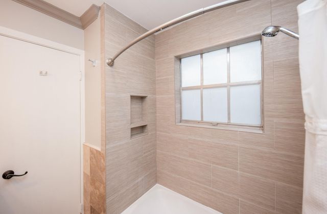 9015 Gaylord Street 57, Hedwig Village, TX 77024