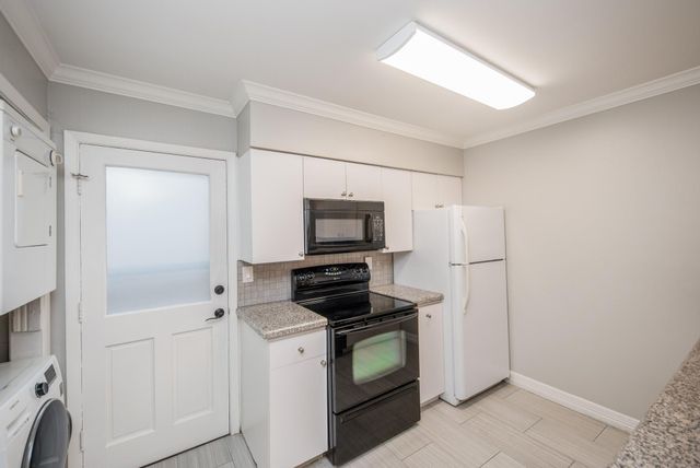 9015 Gaylord Street 57, Hedwig Village, TX 77024