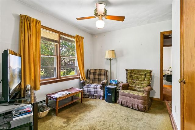 108 Hermitage RD, Newport News, VA 23606