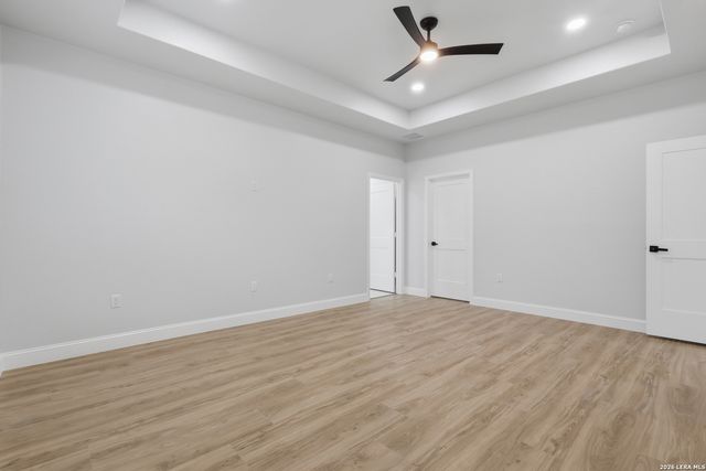 1635 E Chavaneaux, San Antonio, TX 78214