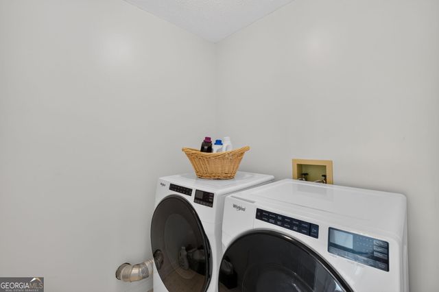 105 Old Plantation Way, Fayetteville, GA 30214