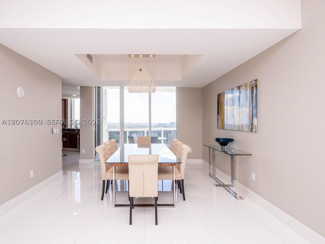 15901 Collins Ave 2504, Sunny Isles Beach, FL 33160
