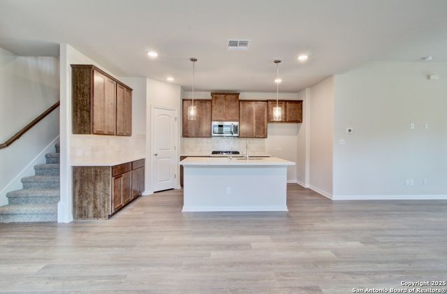 832 Little Pebble, New Braunfels, TX 78130