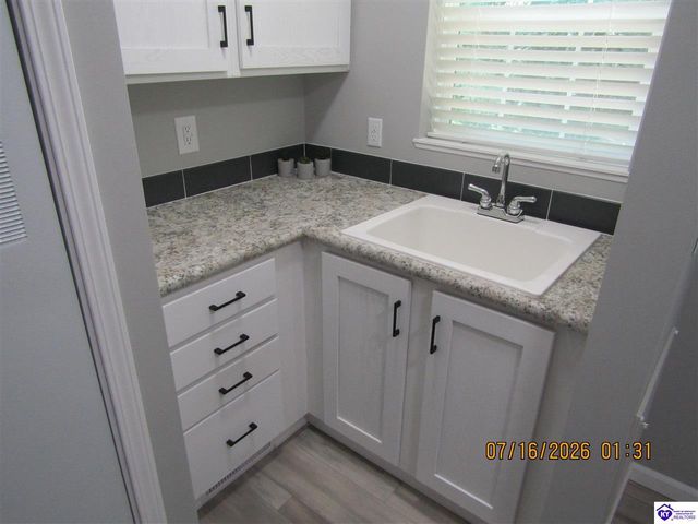 410 Carroll Avenue, Rineyville, KY 40162