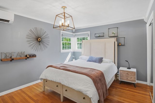 841 Grove Street Terrace, Worcester, MA 01605