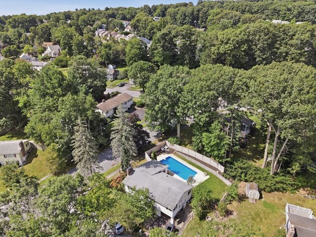 841 Grove Street Terrace, Worcester, MA 01605