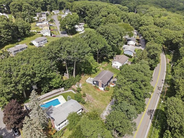 841 Grove Street Terrace, Worcester, MA 01605