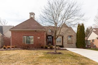 5322 Pinnacle Court, Pittsfield Charter Twp, MI 48108