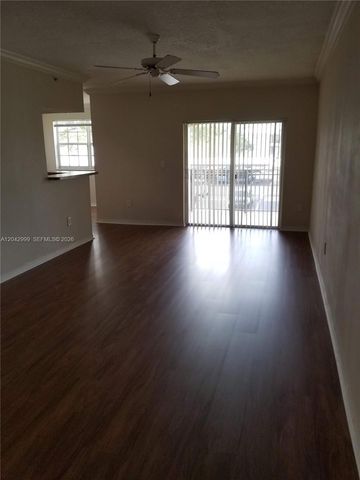 11600 SW 2nd Street 18207, Pembroke Pines, FL 33025