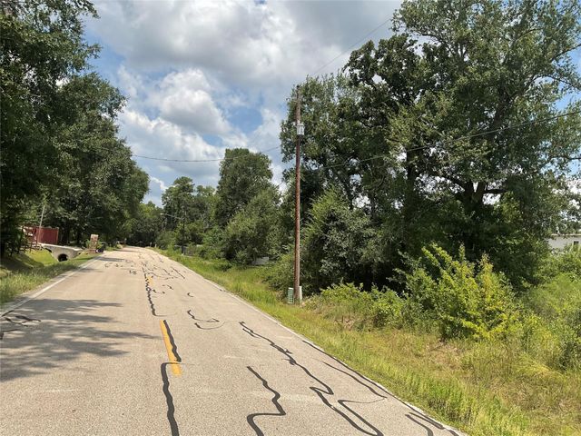 18318 Mossforest Drive, Houston, TX 77090