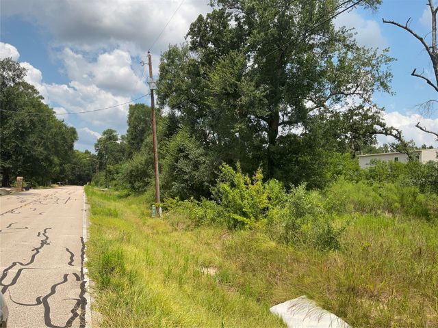 18318 Mossforest Drive, Houston, TX 77090
