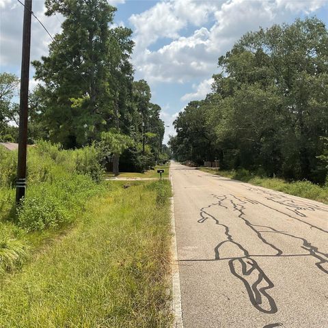 18318 Mossforest Drive, Houston, TX 77090