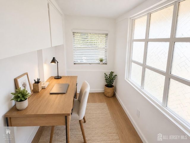 309 S 2nd Avenue S, Highland Park, NJ 08904