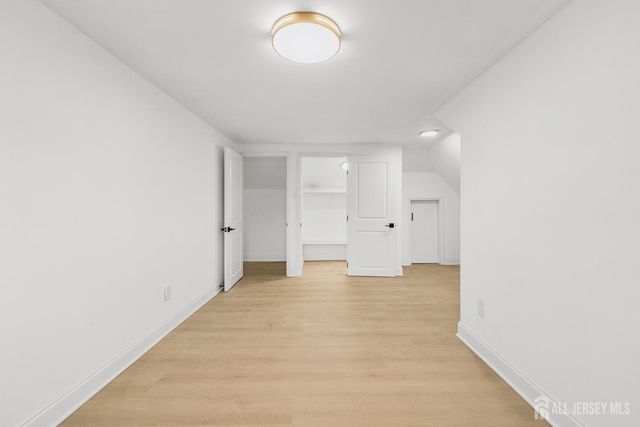 309 S 2nd Avenue S, Highland Park, NJ 08904