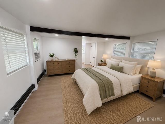 309 S 2nd Avenue S, Highland Park, NJ 08904