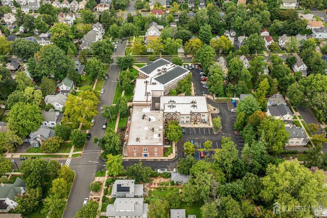 309 S 2nd Avenue S, Highland Park, NJ 08904