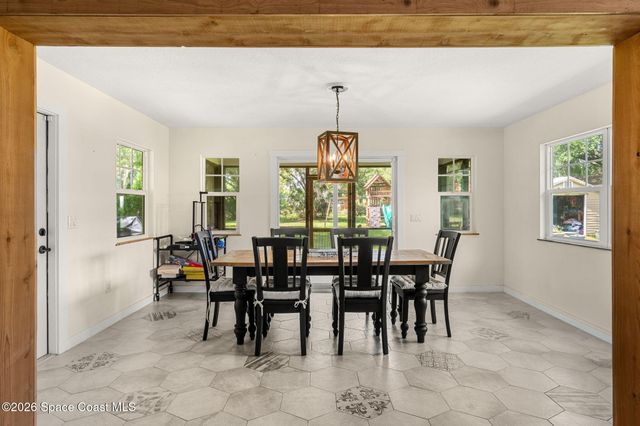 4360 Lakeridge Drive, Melbourne, FL 32934