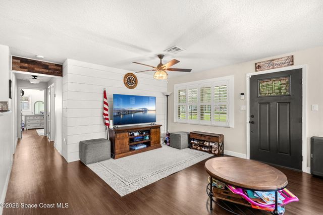4360 Lakeridge Drive, Melbourne, FL 32934