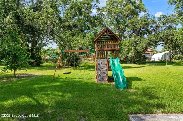 4360 Lakeridge Drive, Melbourne, FL 32934