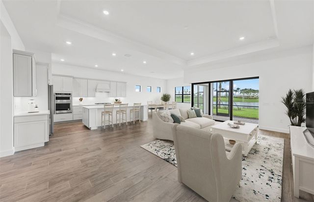 5027 GOLDEN SHORE COURT, Lakewood Ranch, FL 34211