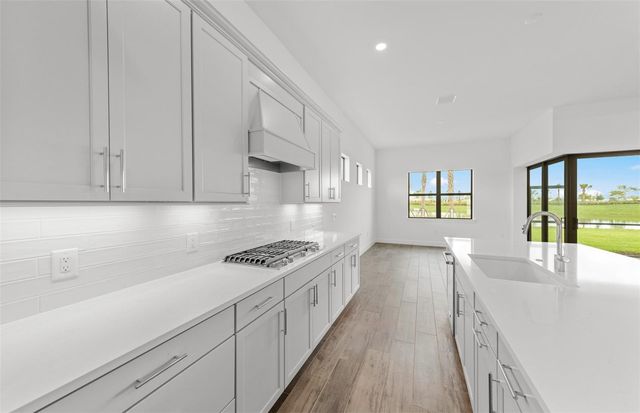 5027 GOLDEN SHORE COURT, Lakewood Ranch, FL 34211