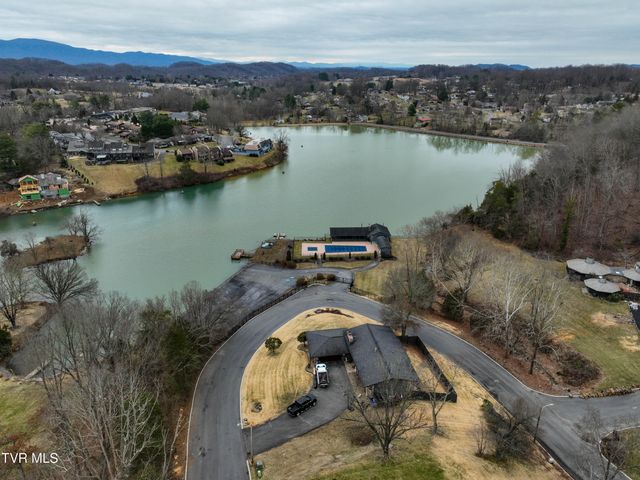 149 Kingsbridge, Bristol, TN 37620