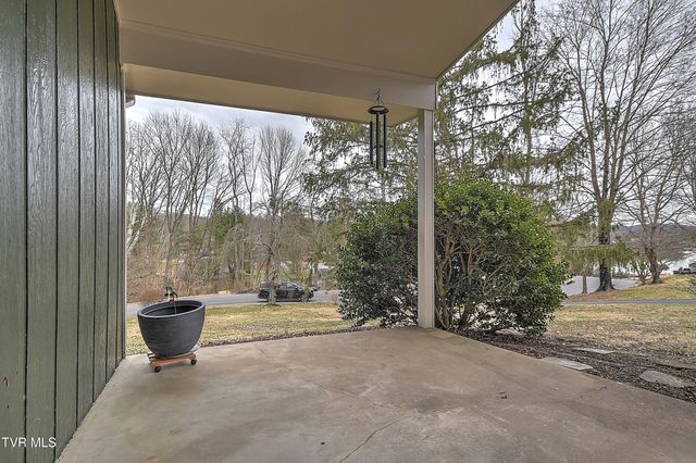 149 Kingsbridge, Bristol, TN 37620