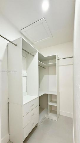 19732 NE 12th Pl, Miami, FL 33179