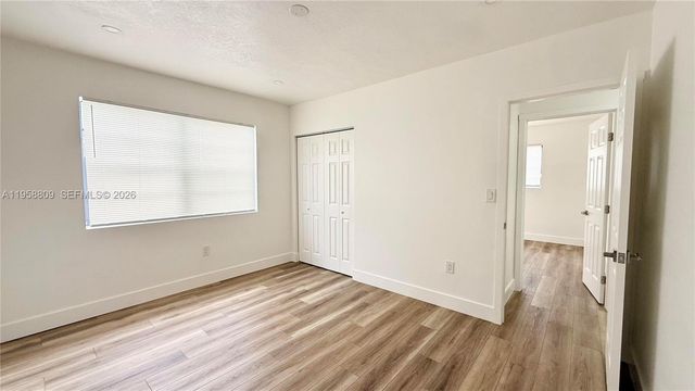 19732 NE 12th Pl, Miami, FL 33179