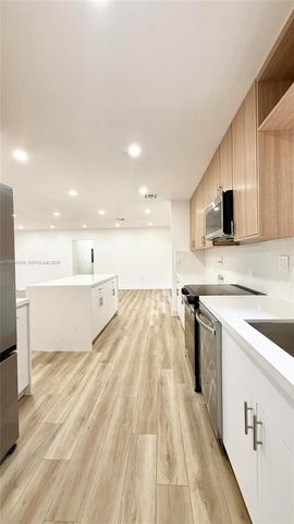 19732 NE 12th Pl, Miami, FL 33179