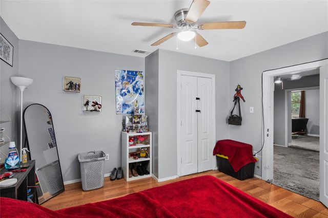 8617 Woodruff Street, Houston, TX 77012