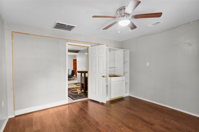 8617 Woodruff Street, Houston, TX 77012