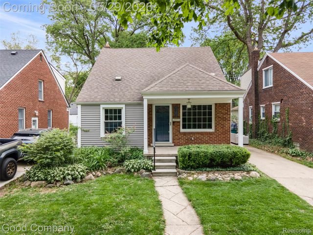525 Helene Avenue, Royal Oak, MI 48067