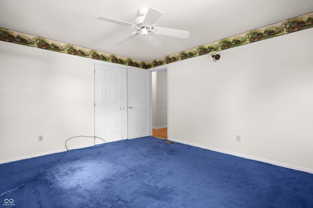 852 Knollwood Drive, Columbus, IN 47203