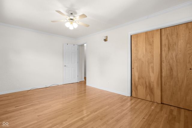 852 Knollwood Drive, Columbus, IN 47203