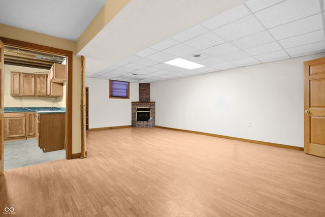 852 Knollwood Drive, Columbus, IN 47203