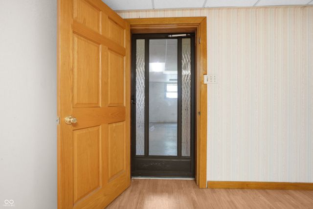 852 Knollwood Drive, Columbus, IN 47203