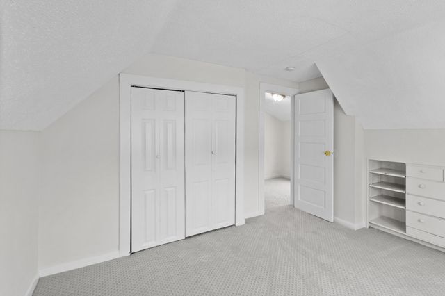 2024 Queen Avenue N, Minneapolis, MN 55411