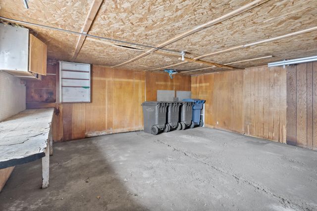 2024 Queen Avenue N, Minneapolis, MN 55411