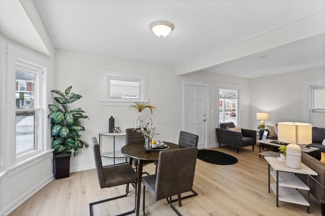 2024 Queen Avenue N, Minneapolis, MN 55411