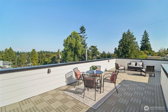 1708 NE 89th Street, Seattle, WA 98115