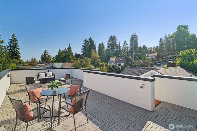 1708 NE 89th Street, Seattle, WA 98115
