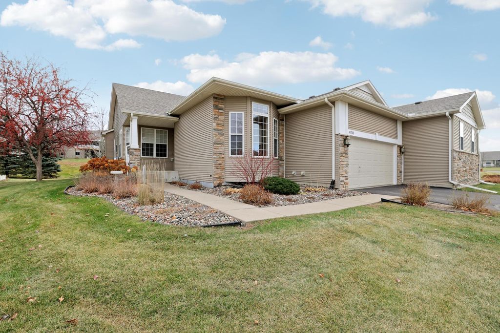 6755 Pine Arbor Boulevard S, Cottage Grove, MN 55016