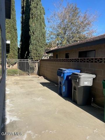 431 Fantasy Street, Palmdale, CA 93551