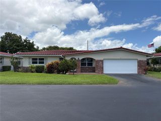 1221 NW 44th Street ., Deerfield Beach, FL 33064