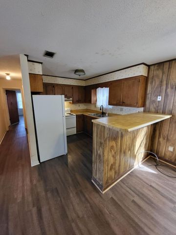 2686 Crosscreek Road, Hephzibah, GA 30815