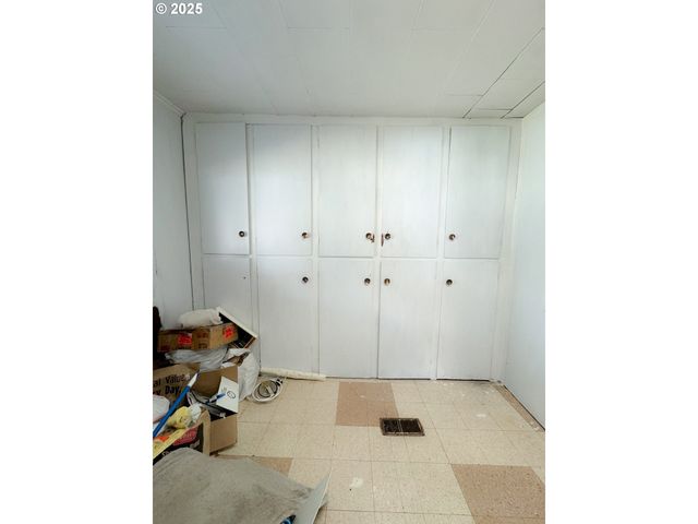 1050 Elm St, Baker City, OR 97814