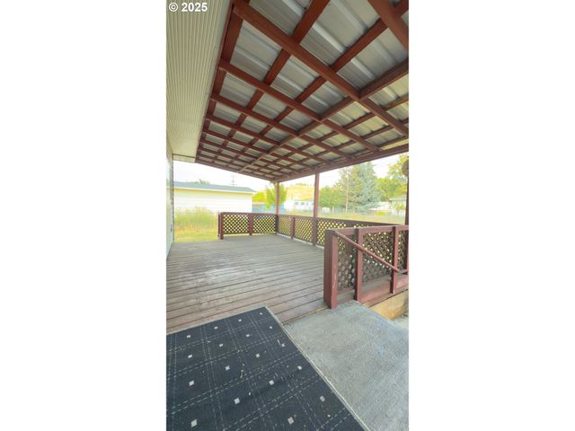 1050 Elm St, Baker City, OR 97814