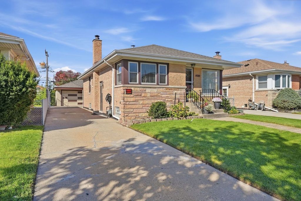 2416 Ernst Street, Franklin Park, IL 60131 — photo 2