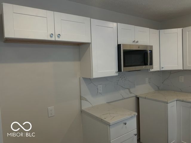 3514 Luewan Court, Indianapolis, IN 46235